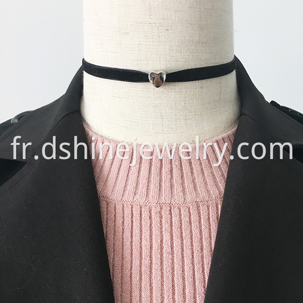 Velvet Lace Choker